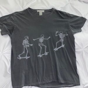 urban outfitters gray skateboarding skeletons graphic tee